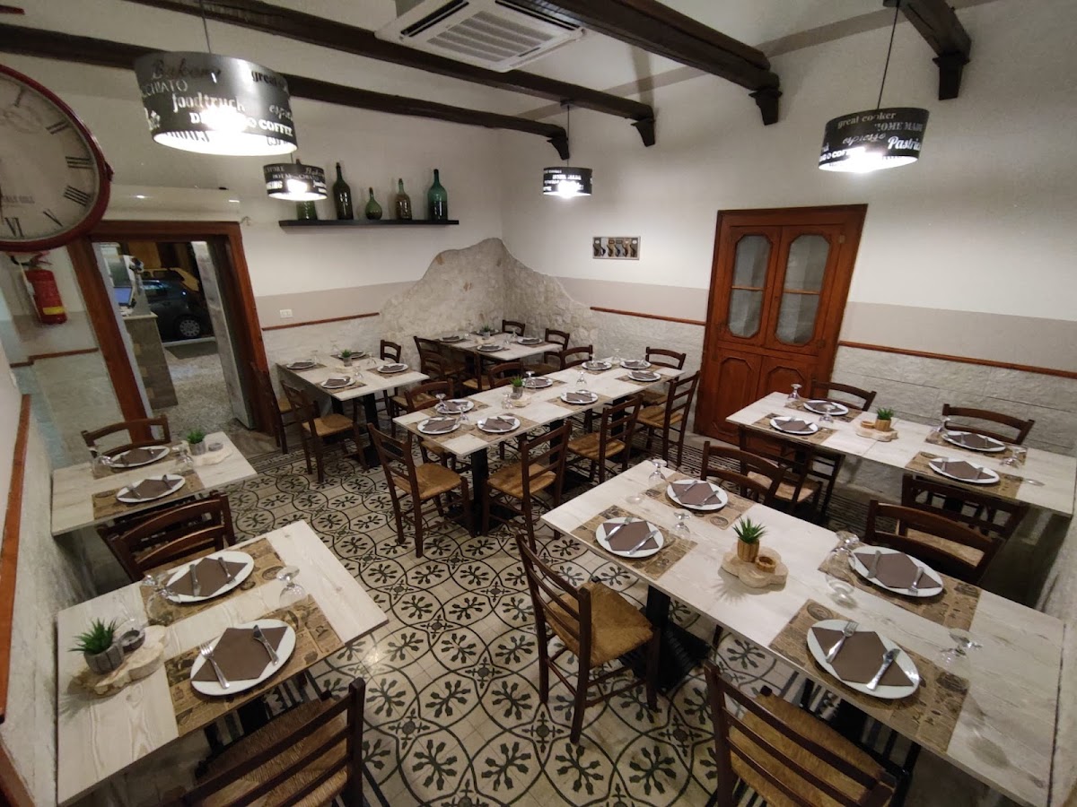 Pizzeria Bellatrix Photos 2